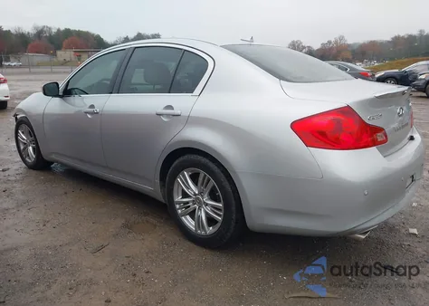 2011 Infiniti G37 Journey z USA, uszkodzony, nr VIN JN1CV6AP6BM505875